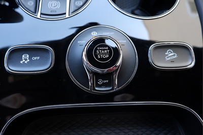 2025 Bentley Bentayga V8