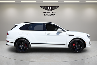 2025 Bentley Bentayga V8