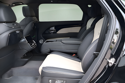 2025 Bentley Bentayga EWB Base