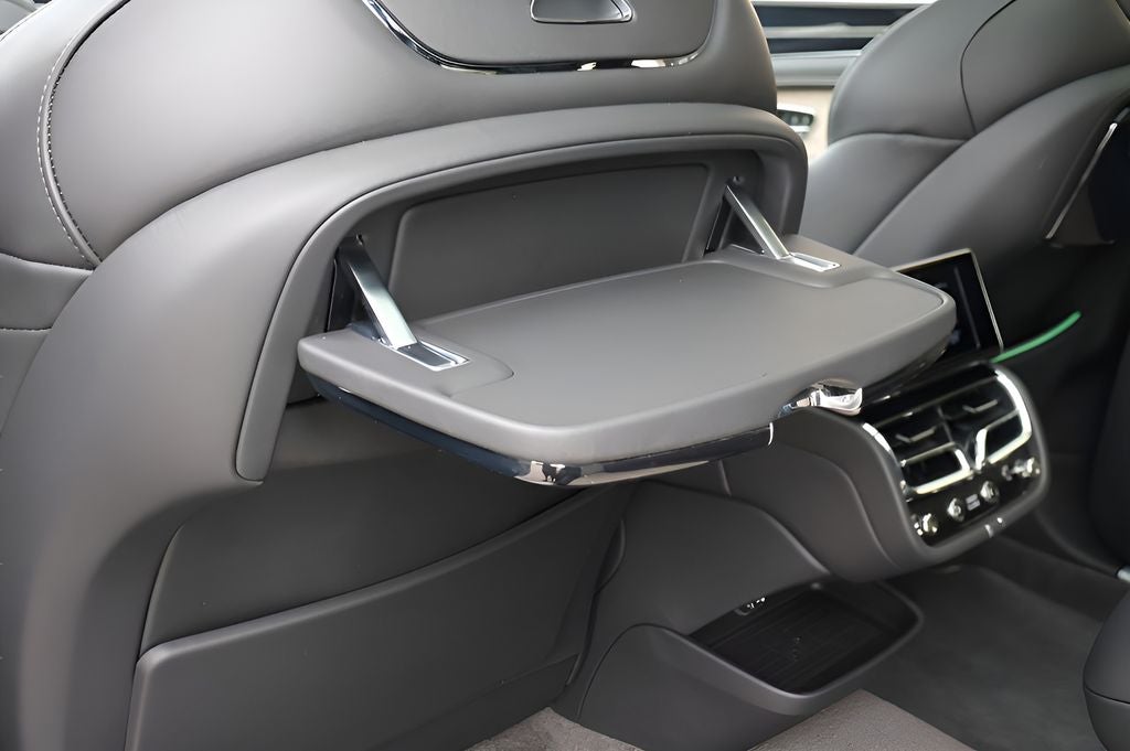 2025 Bentley Bentayga EWB Base