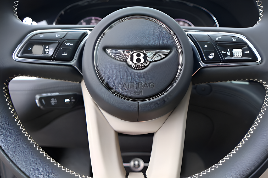 2025 Bentley Bentayga EWB Base