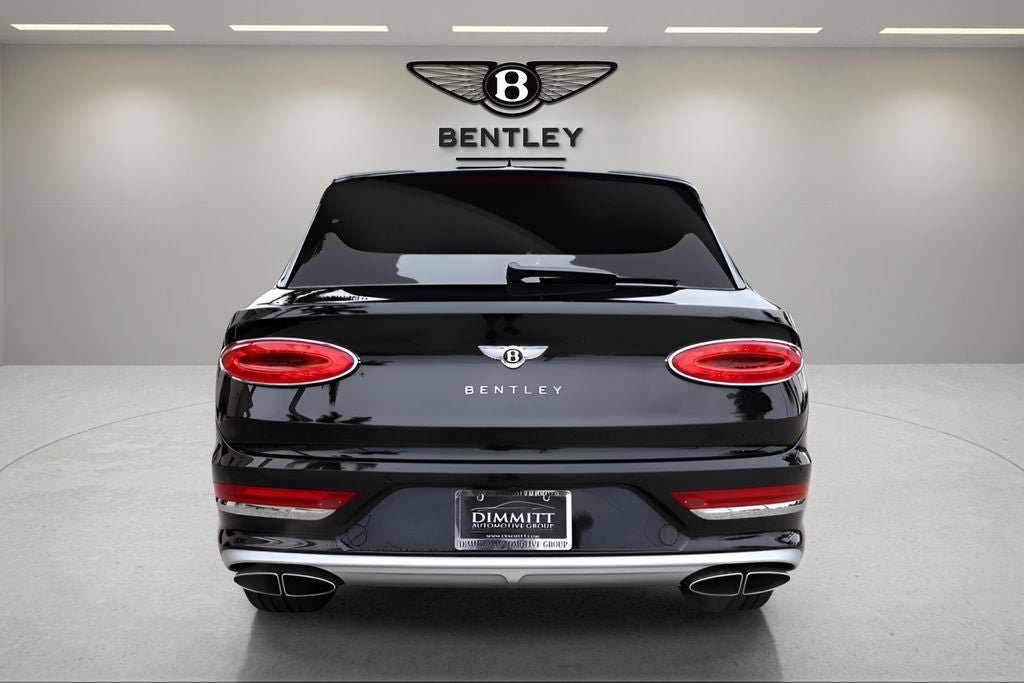 2025 Bentley Bentayga EWB Base