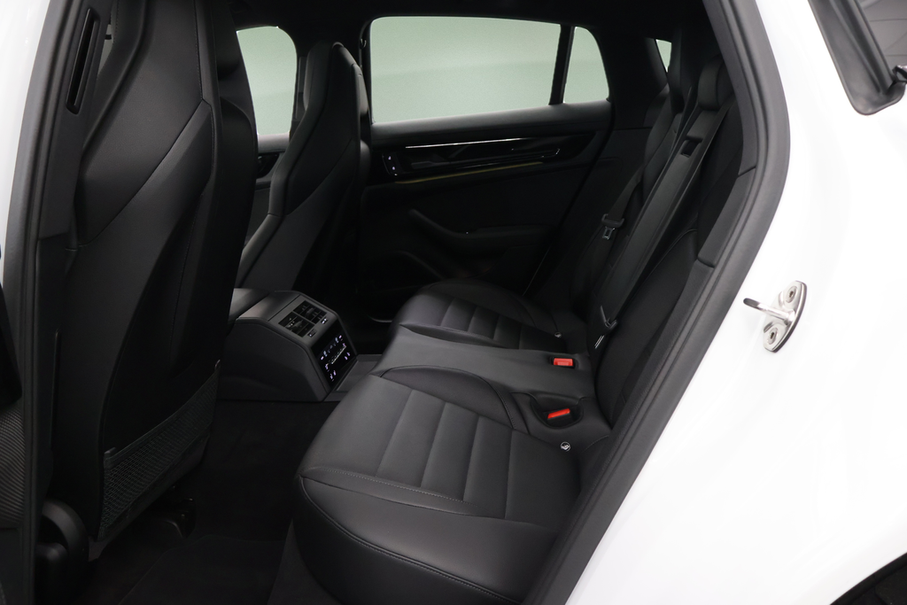 2024 Porsche Panamera Base