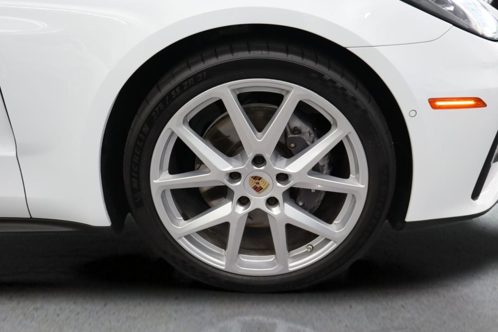 2024 Porsche Panamera Base