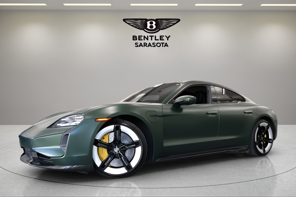 2025 Porsche Taycan Turbo S