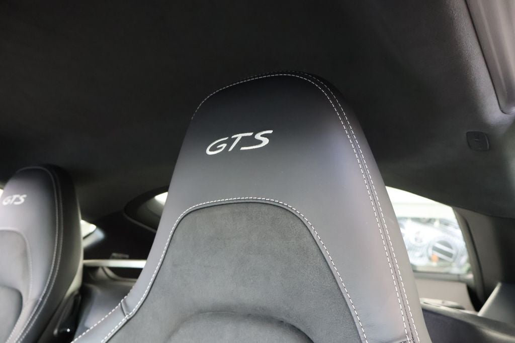 2024 Porsche 718 Cayman GTS