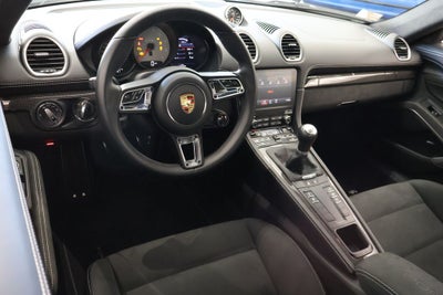 2024 Porsche 718 Cayman GTS