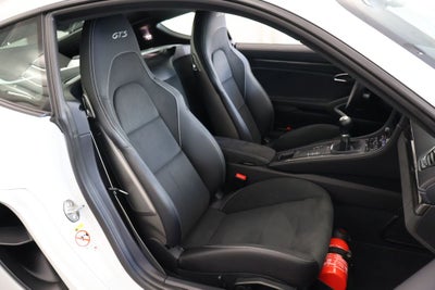 2024 Porsche 718 Cayman GTS