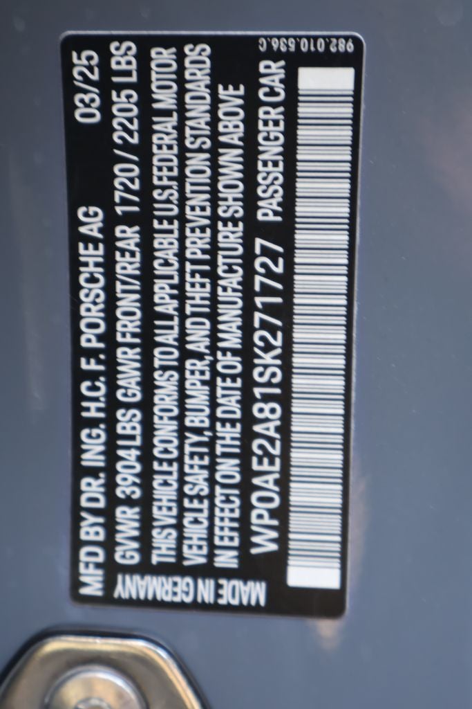 2025 Porsche 718 Cayman GT4 RS