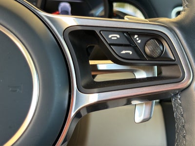 2017 Porsche 911 Carrera
