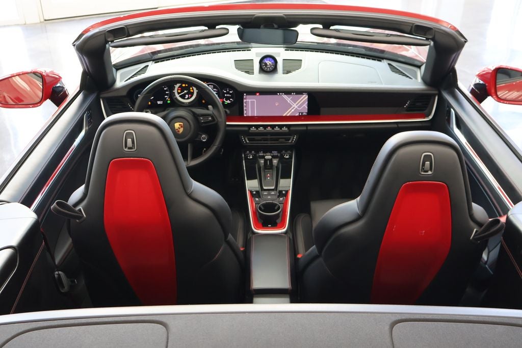 2021 Porsche 911 Carrera