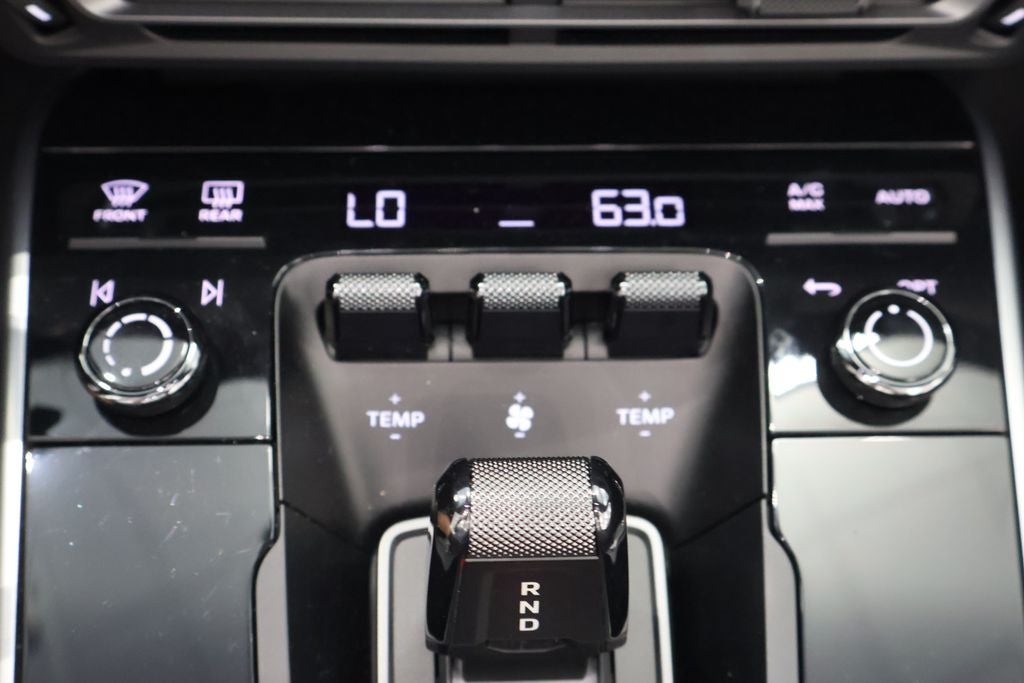 2021 Porsche 911 Carrera