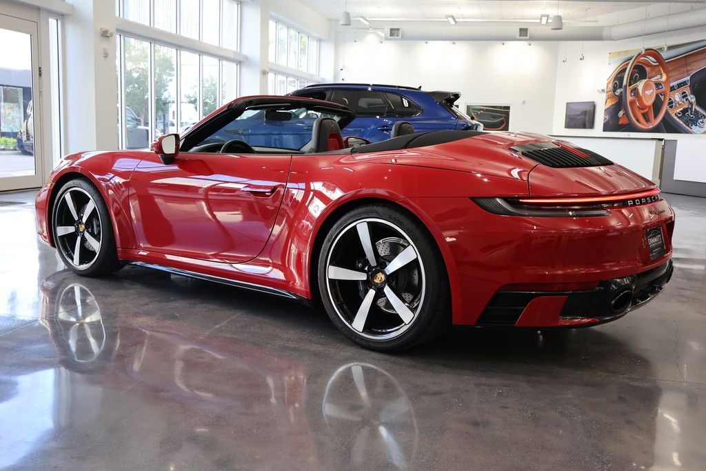 2021 Porsche 911 Carrera