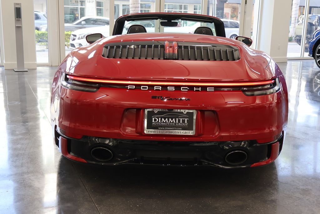 2021 Porsche 911 Carrera