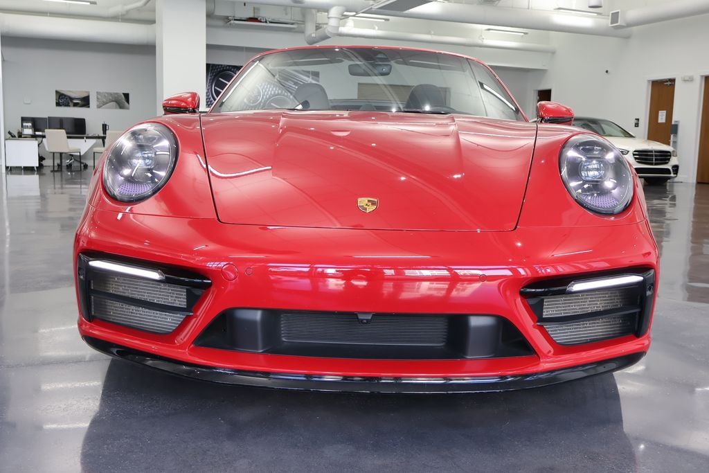 2021 Porsche 911 Carrera