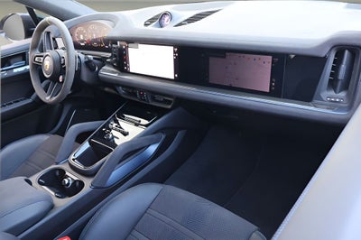 2024 Porsche Cayenne Coupe Turbo GT