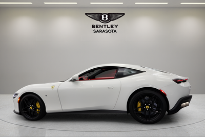 2023 Ferrari Roma Base