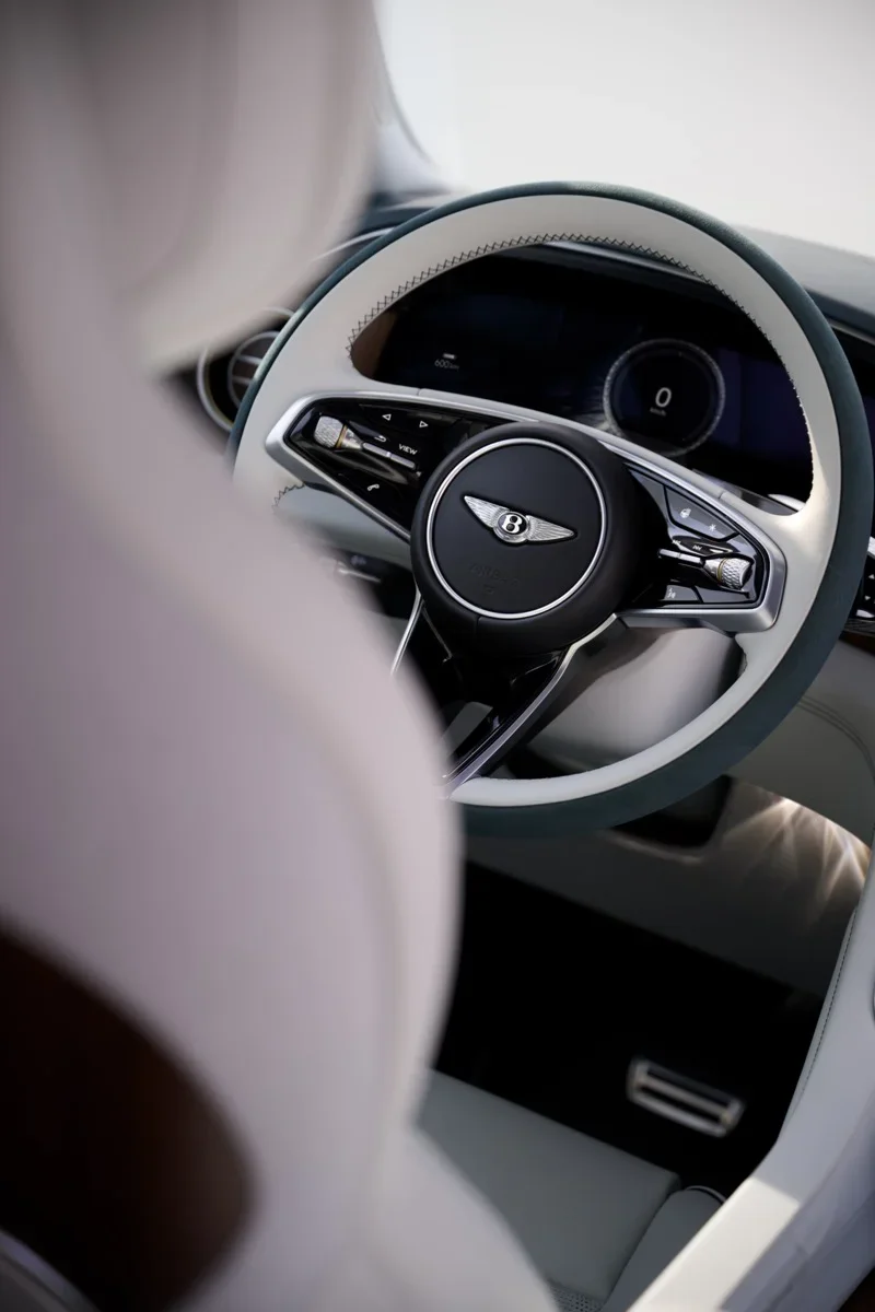Bentley Torcal steering wheel and driver display