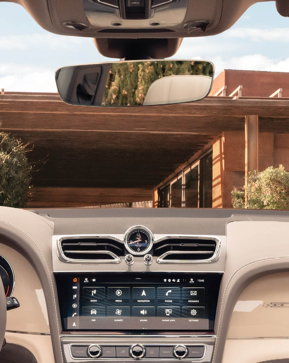 Interior cockpit of Bentayga Extended Wheelbase