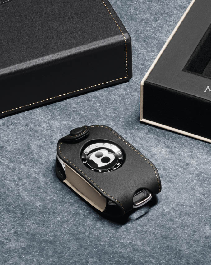 GT Mulliner key fob and gift box set